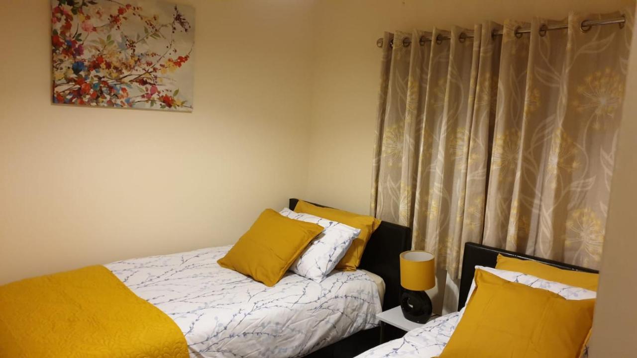 M&B Haven - Sittingbourne 아파트 외부 사진